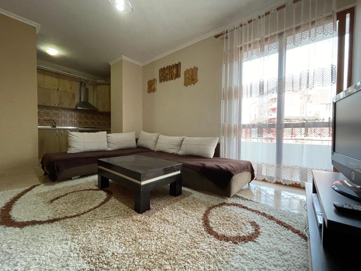 B&B - Private Rooms 2 Тирана Экстерьер фото